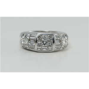 18k White Gold Baguette & princess cut diamond half eternity style modern wedding ring (3.03 Ct G & G ,VS)