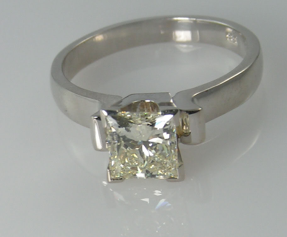 K color diamond engagement rings