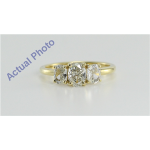 18k Yellow Gold Three Stone Radiant Cut Diamond Engagement Ring (0.97 Ct, J Color, VS Clarity)