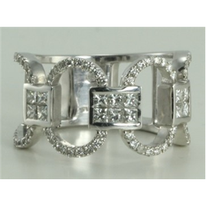 18K White Gold Round Princess Unique Chic Contemporary Diamond Wedding Ring (1.15 Ct G Vs Clarity)