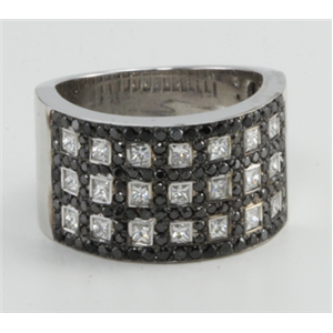 14K White Gold Round Chequered black & white princess diamond cocktail ring (1.67 Ct, G Color, BLACK Clarity)