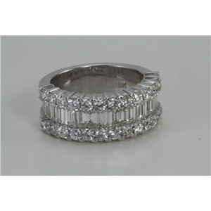 18K White Gold Round Baguette Invisible Set Classic Half Eternity Ring (2.69 Ct G Vs Clarity)