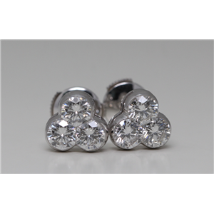 18K White Gold Round Setting Three Stone Clover Diamond Stud Earrings (0.93 Ct,G Color,Vs2 Clarity)