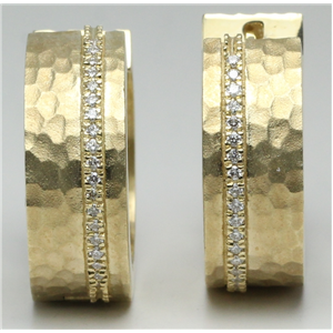 14K Yellow Gold Round Matt Hammered Finish Diamond Strip Hinged Wide Hoop Earrings (0.19 Ct, H , Si2-Si3 )