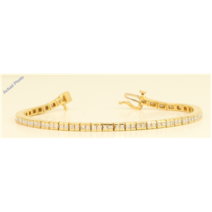 18k Yellow Gold Princess Cut Modern elegant classic diamond tennis bracelet (3.52 Ct, H Color, VS Clarity)