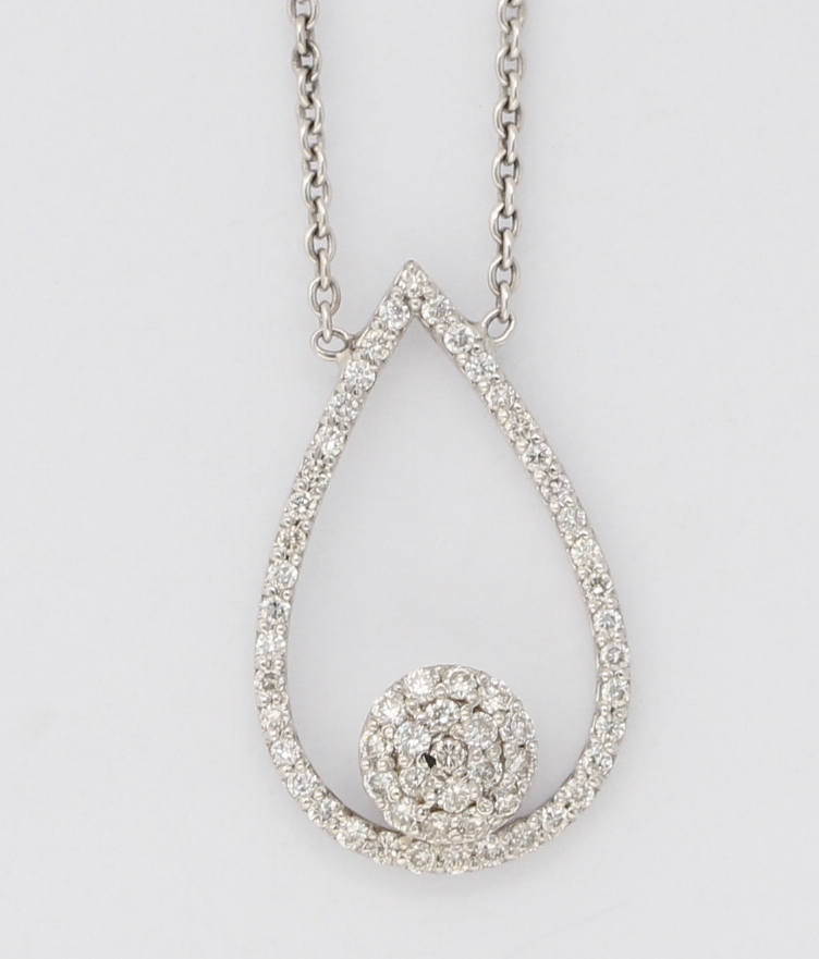 14K White Gold Round Diamond Multi-Stone Prong Set Teardrop And Circle  Necklace (0.3 Ct D-F Vs-Si Clarity)