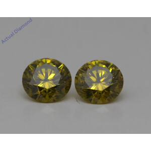 A Pair Of Round Cut Loose Diamonds (0.62 Ct,Yellow(Irradiated) Color,Vs1 Clarity)