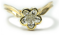 Yellow gold flower invisible set cocktail ring